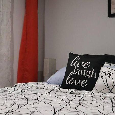 Your Cozy Comfy Rental Нью-Йорк Экстерьер фото