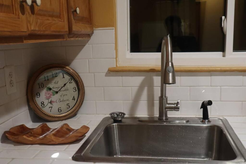 Your Cozy Comfy Rental Нью-Йорк Экстерьер фото
