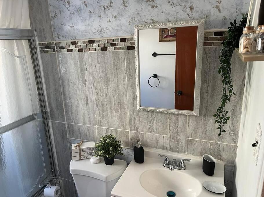 Your Cozy Comfy Rental Нью-Йорк Экстерьер фото
